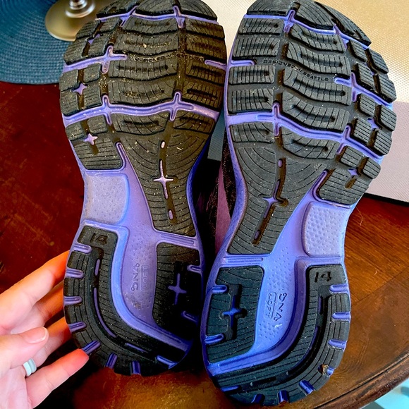 Brooks Shoes Womens 65 Brooks Shoes Purple And Black Leopard Print